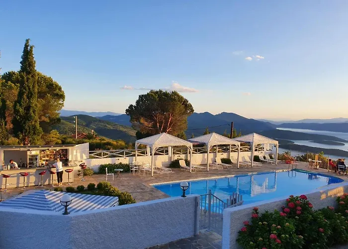 Lagou Raxi Country Hotel Platanias